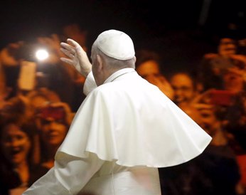 El Papa abandona EEUU tras seis días de visita (CARLOS BARRIA / REUTERS)
