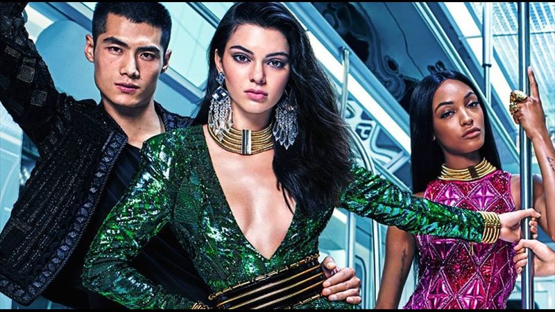 Balmain x H&M online con colas. En tiendas, pulsera y compra en 10 minutos